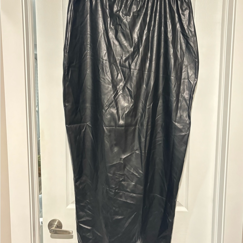 PrettyLittleThing Black Faux Leather Skirt